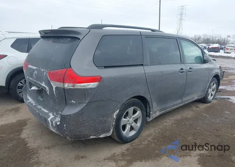 2011 Toyota Sienna Le V6 from USA, damaged, VIN 5TDKK3DC7BS050788